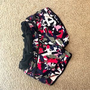 Lululemon speed up shorts! 2.5” inseam, size 6